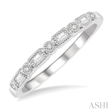 1/10 Ctw Lattice Baguette and Round Cut Diamond Stackable Band in 14K White Gold